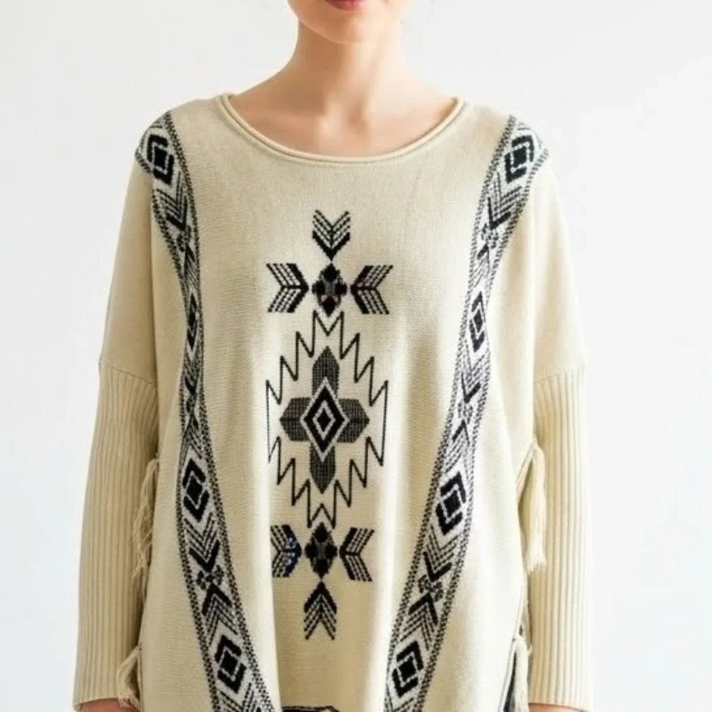 ACTIVE Tribal Geometric Fringe Poncho Sweater Top M L Cream Black - Picture 1 of 4